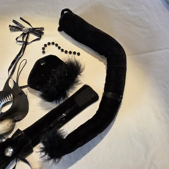 Sexy Kitty Black Cat Vixen Costume Accessory Set 8 Pieces EUC - Picture 8 of 8
